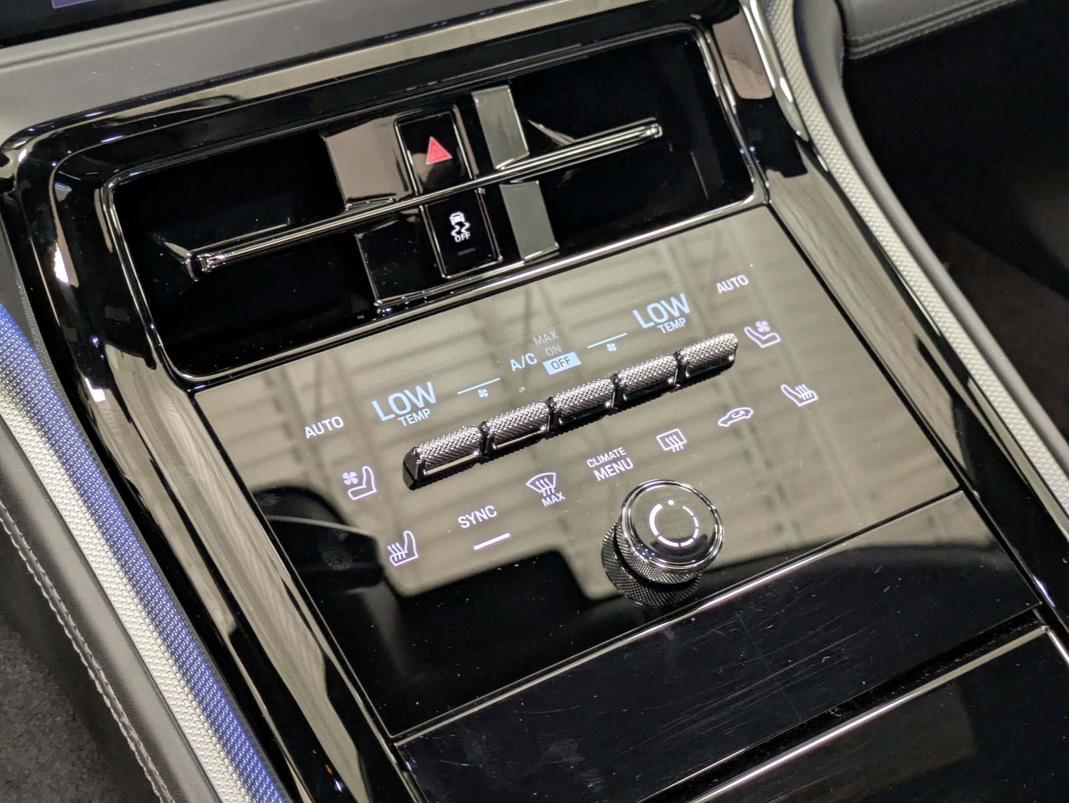 2024 Porsche Panamera 4