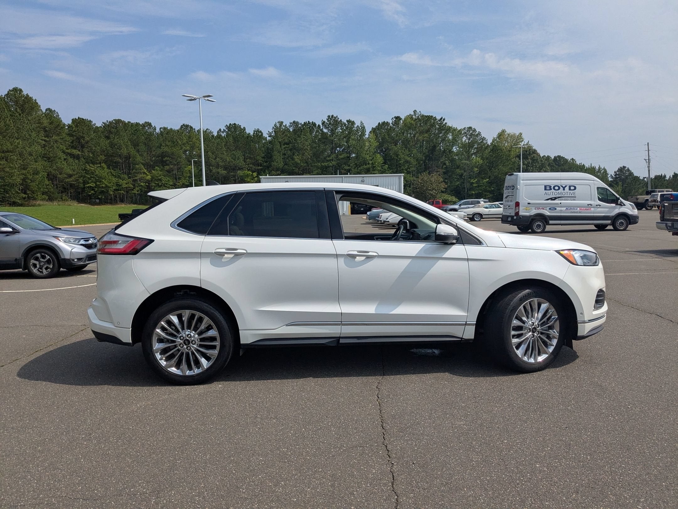 2024 Ford Edge Titanium