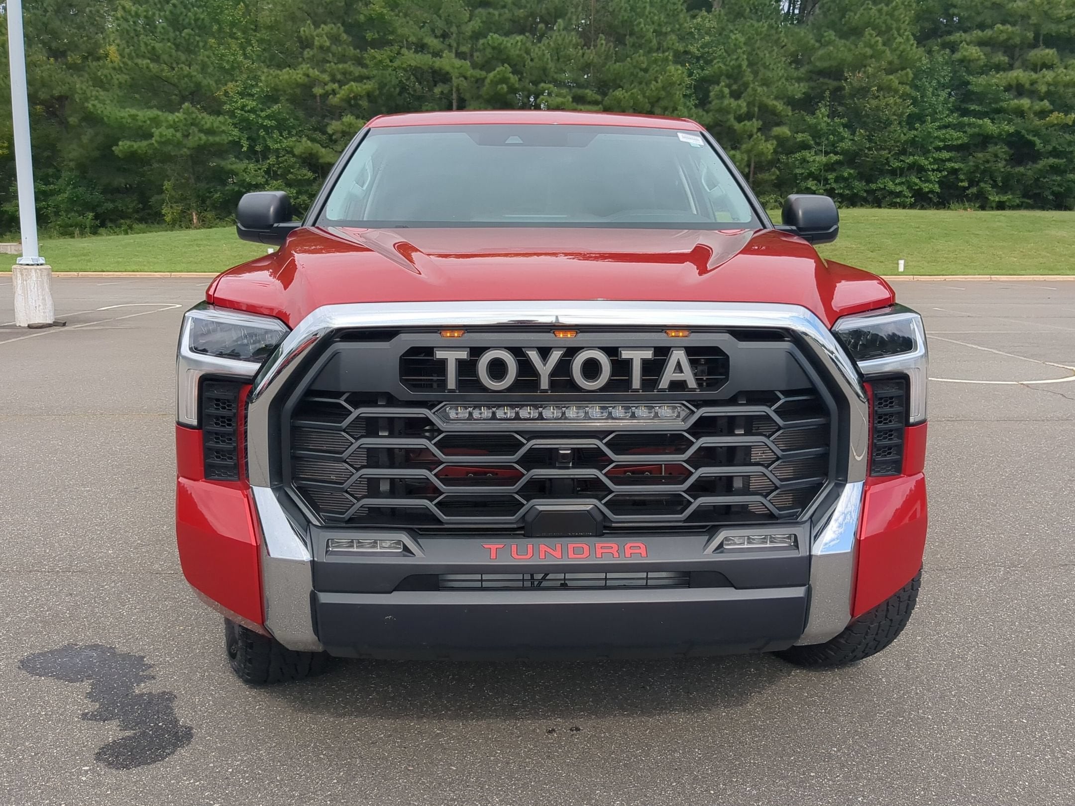 2024 Toyota Tundra 4WD SR5
