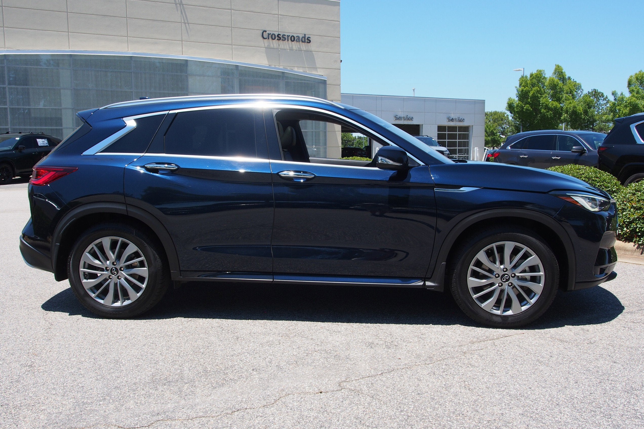 2023 INFINITI QX50 LUXE