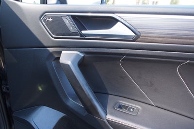 2022 Volkswagen Tiguan SEL R-Line