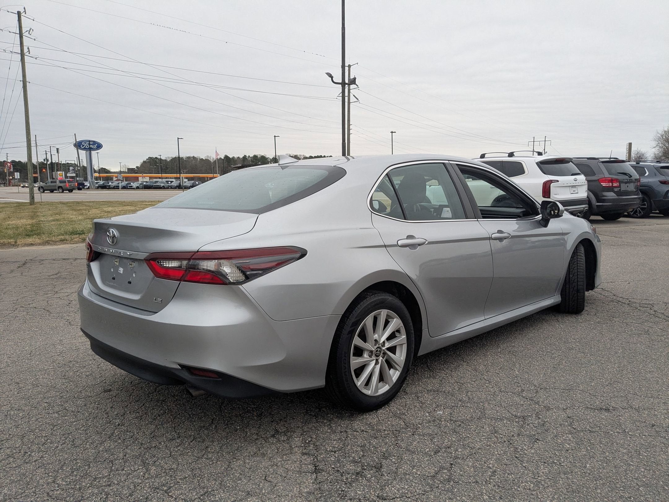 2022 Toyota Camry LE