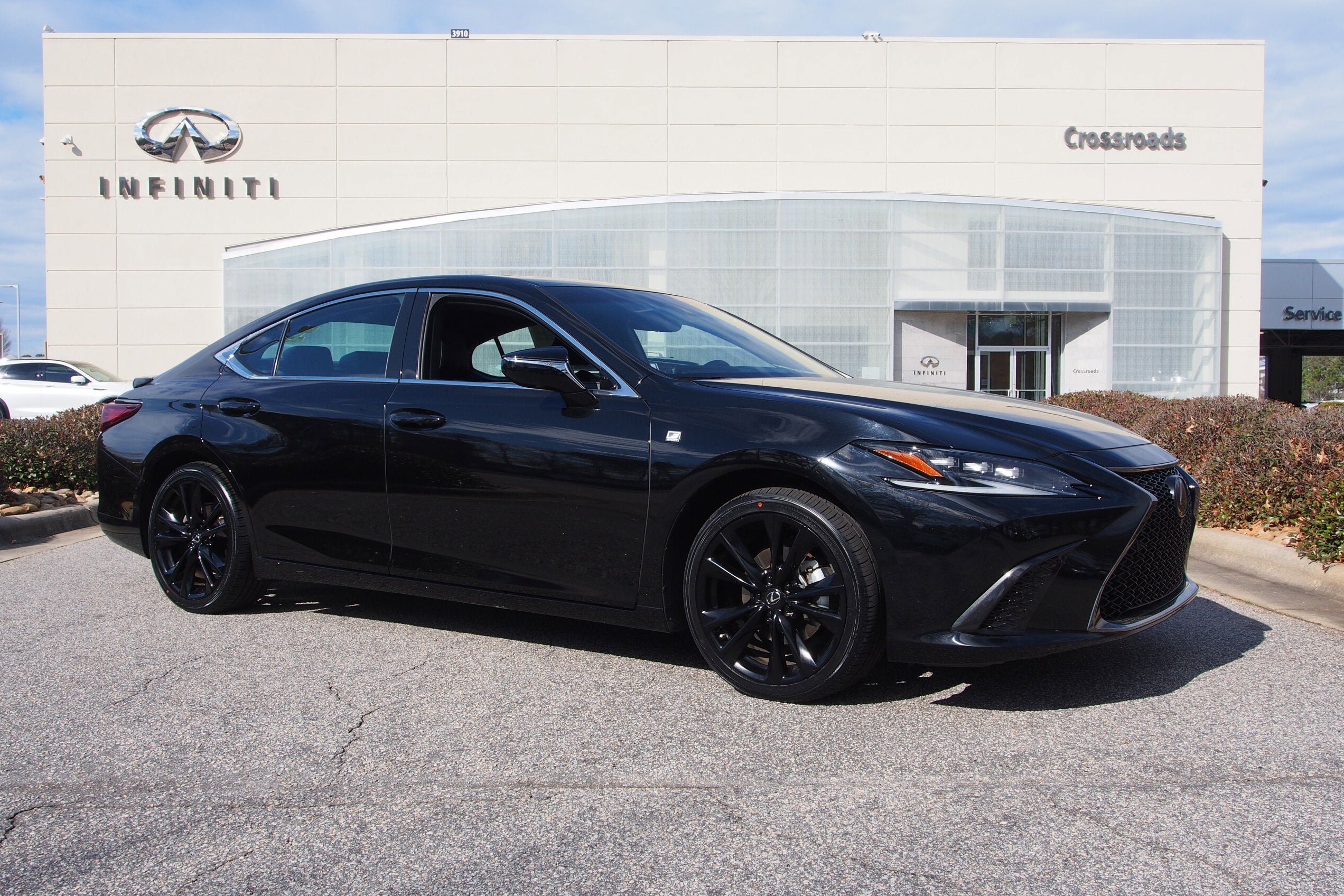 2023 Lexus ES ES 300h F SPORT Handling