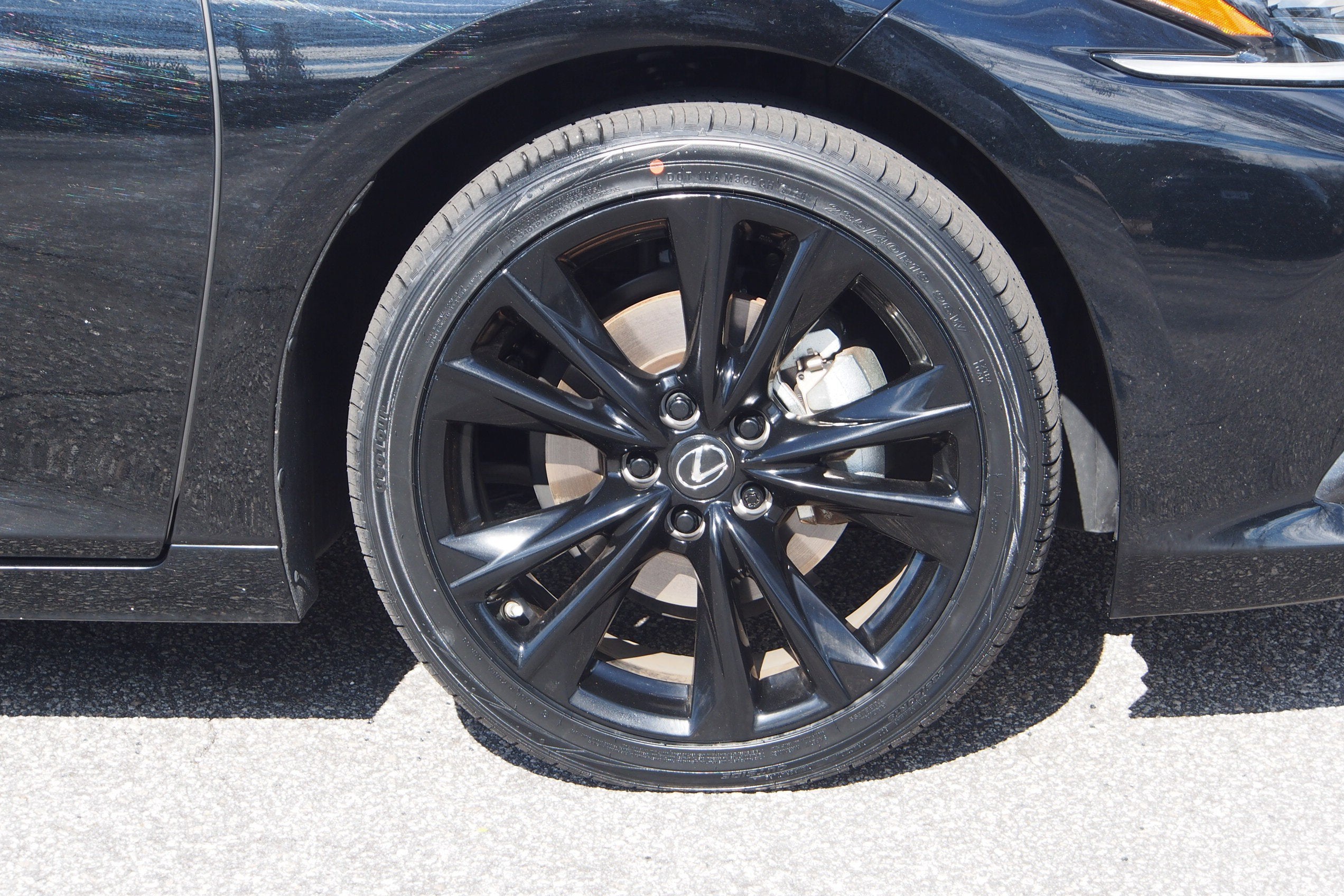 2023 Lexus ES ES 300h F SPORT Handling