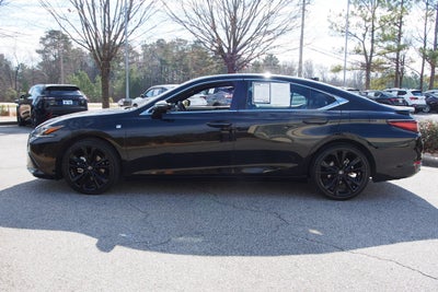 2023 Lexus ES ES 300h F SPORT Handling