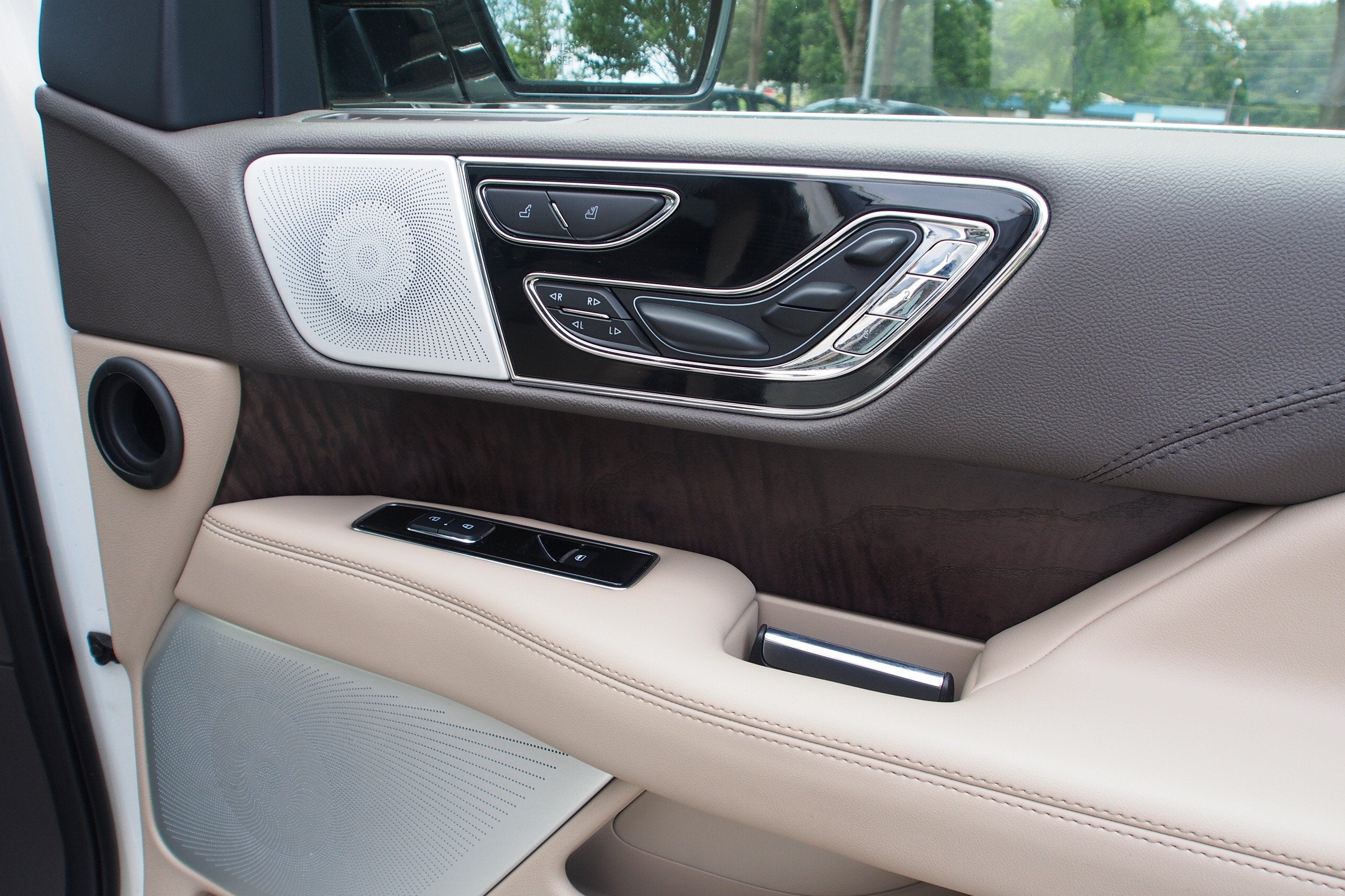 2024 Lincoln Navigator L Reserve