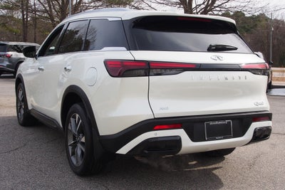 2025 INFINITI QX60 LUXE