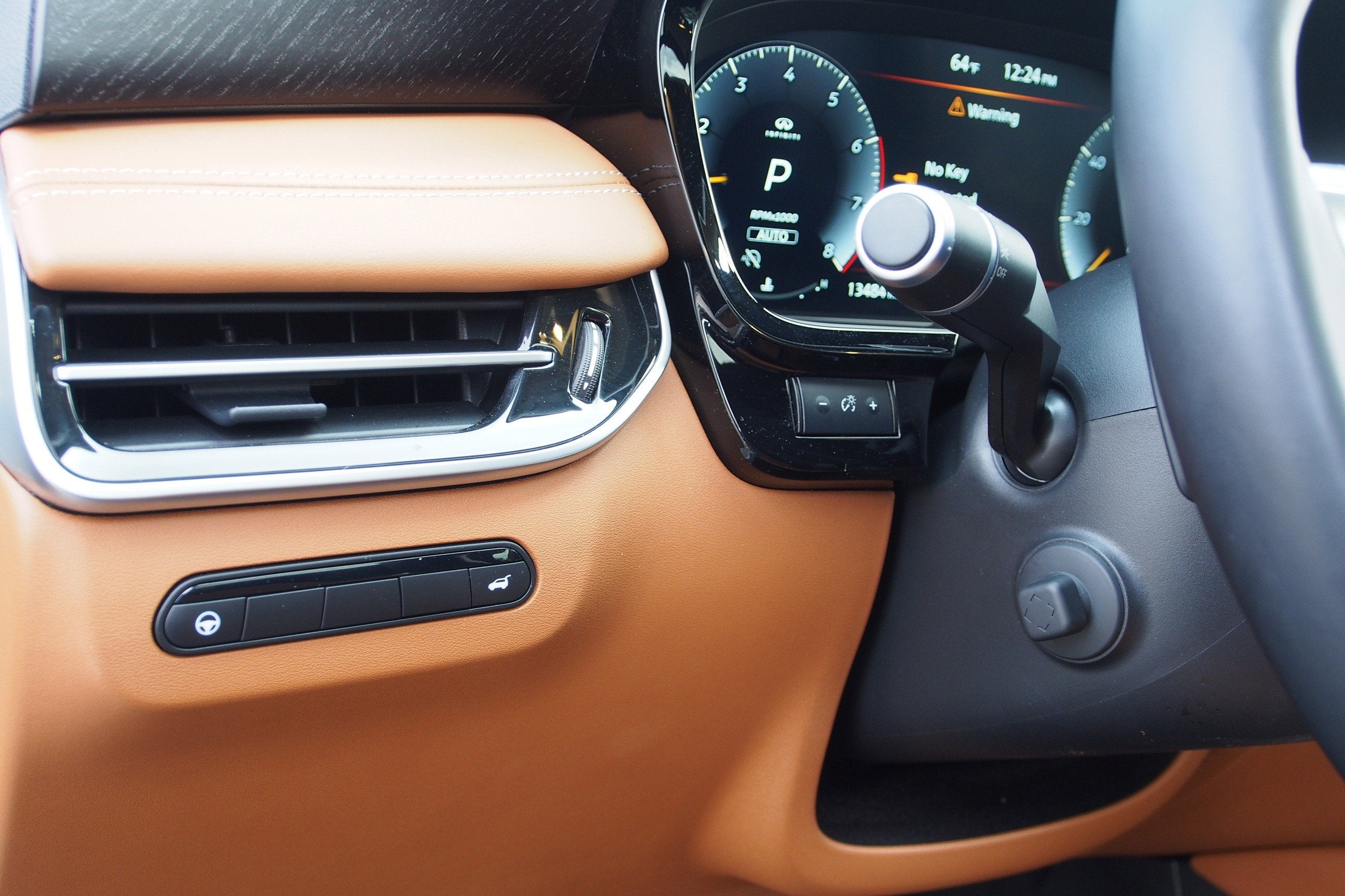 2025 INFINITI QX60 SENSORY