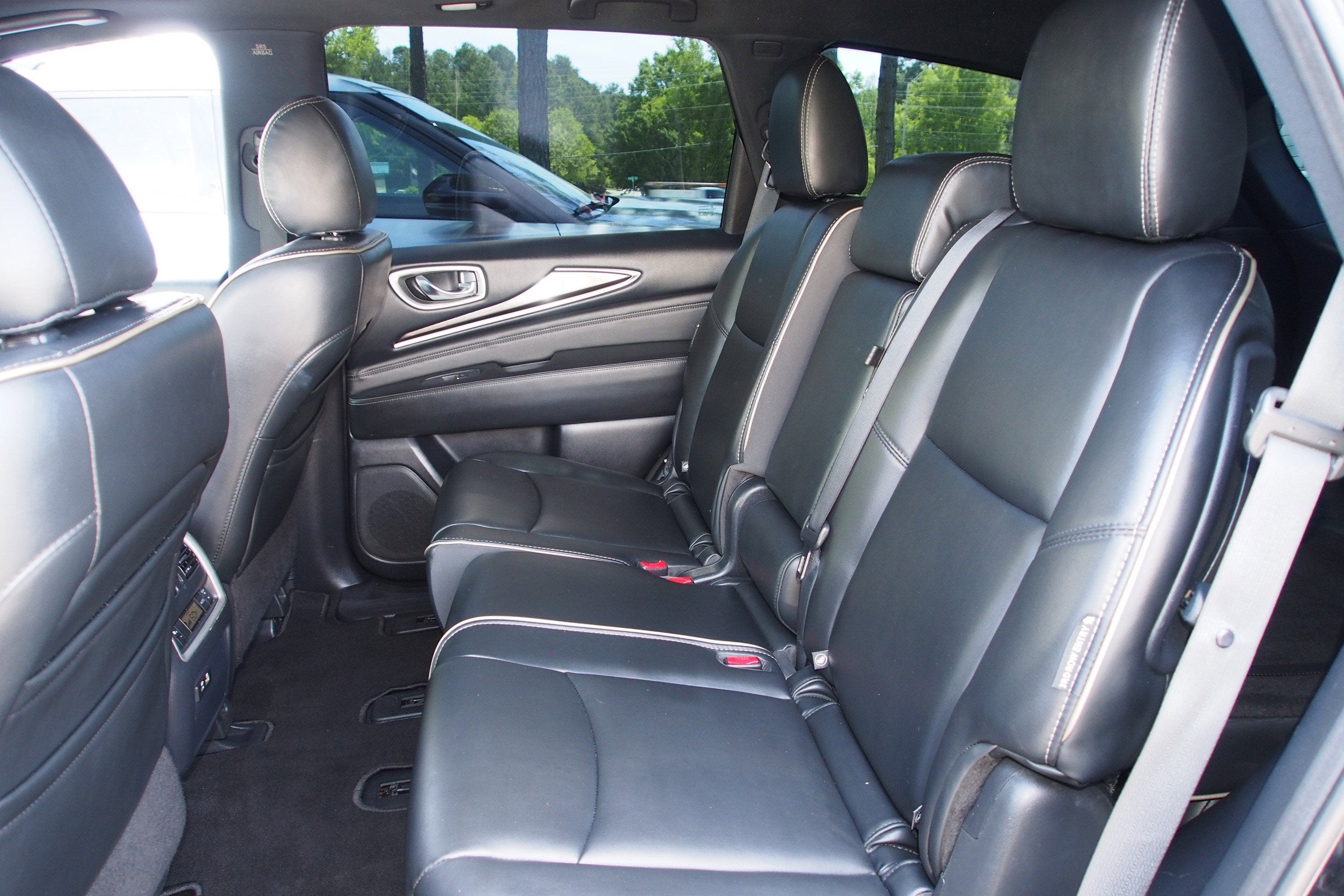 2020 INFINITI QX60 LUXE