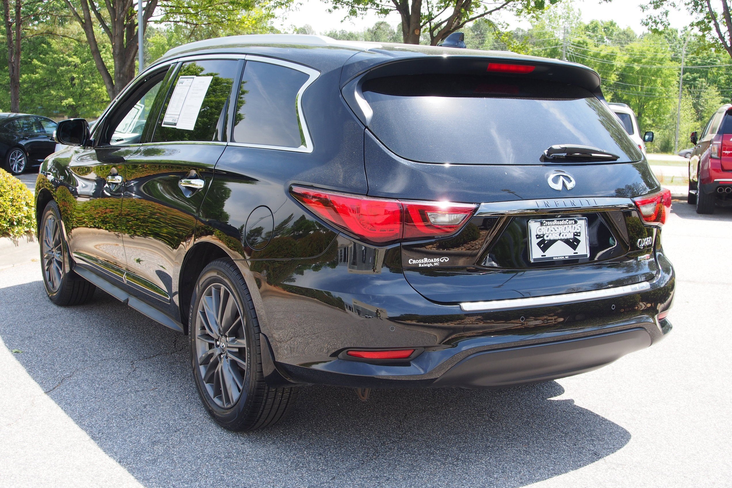 2020 INFINITI QX60 LUXE