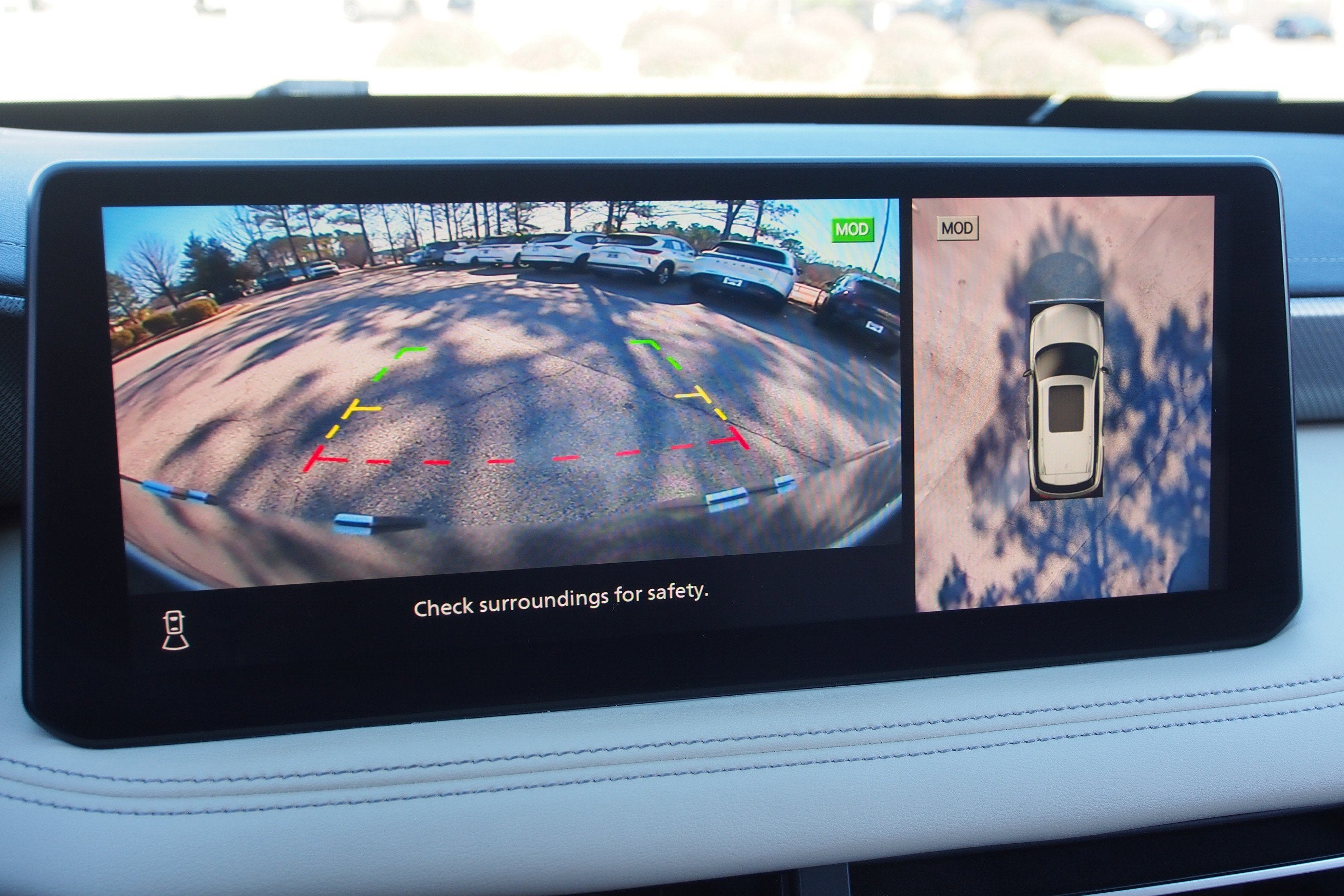 2022 INFINITI QX60 LUXE