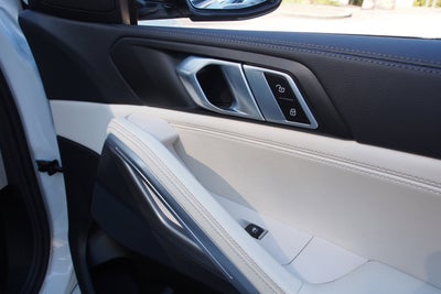 2022 BMW X6 xDrive40i