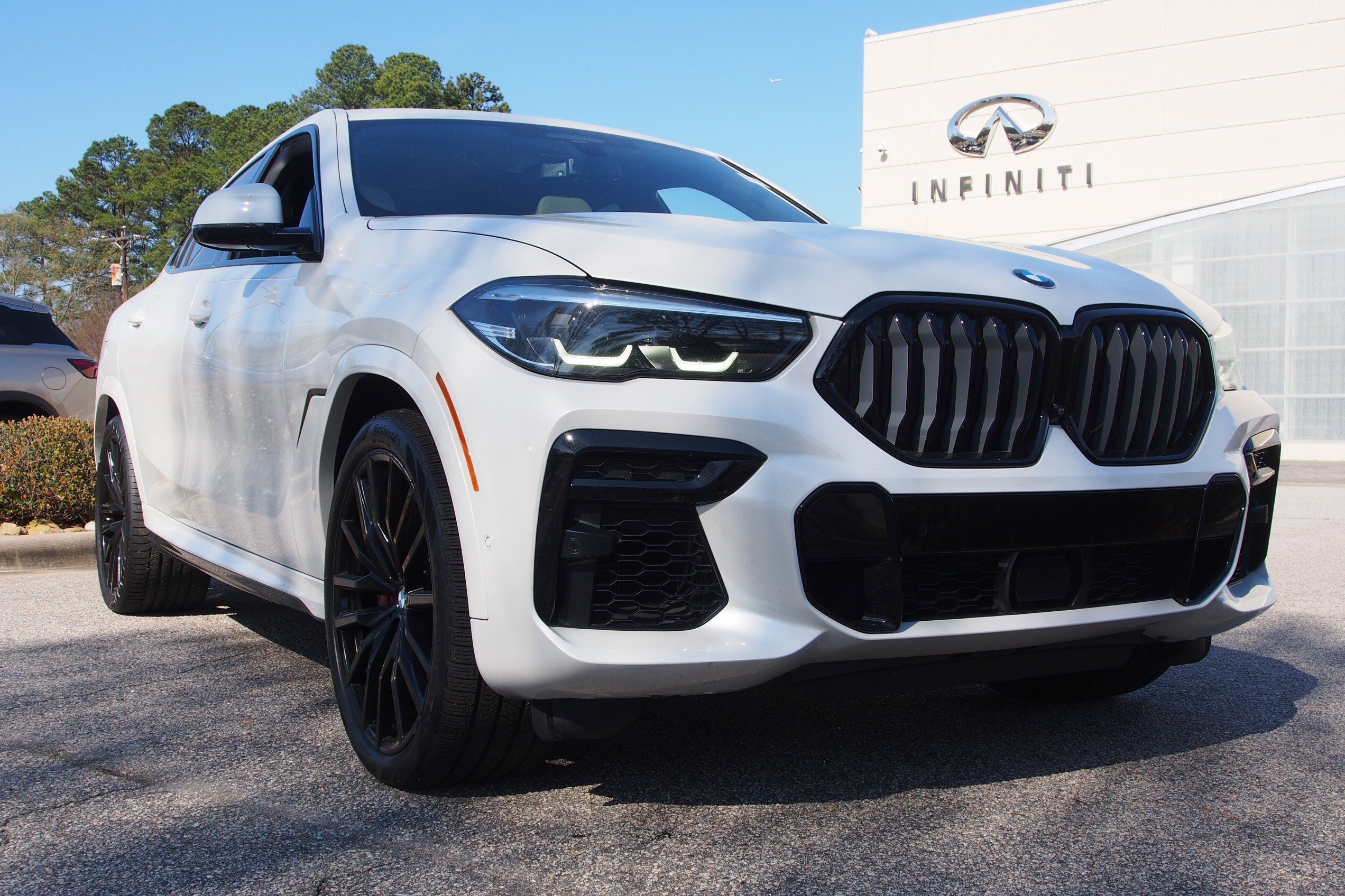 2022 BMW X6 xDrive40i