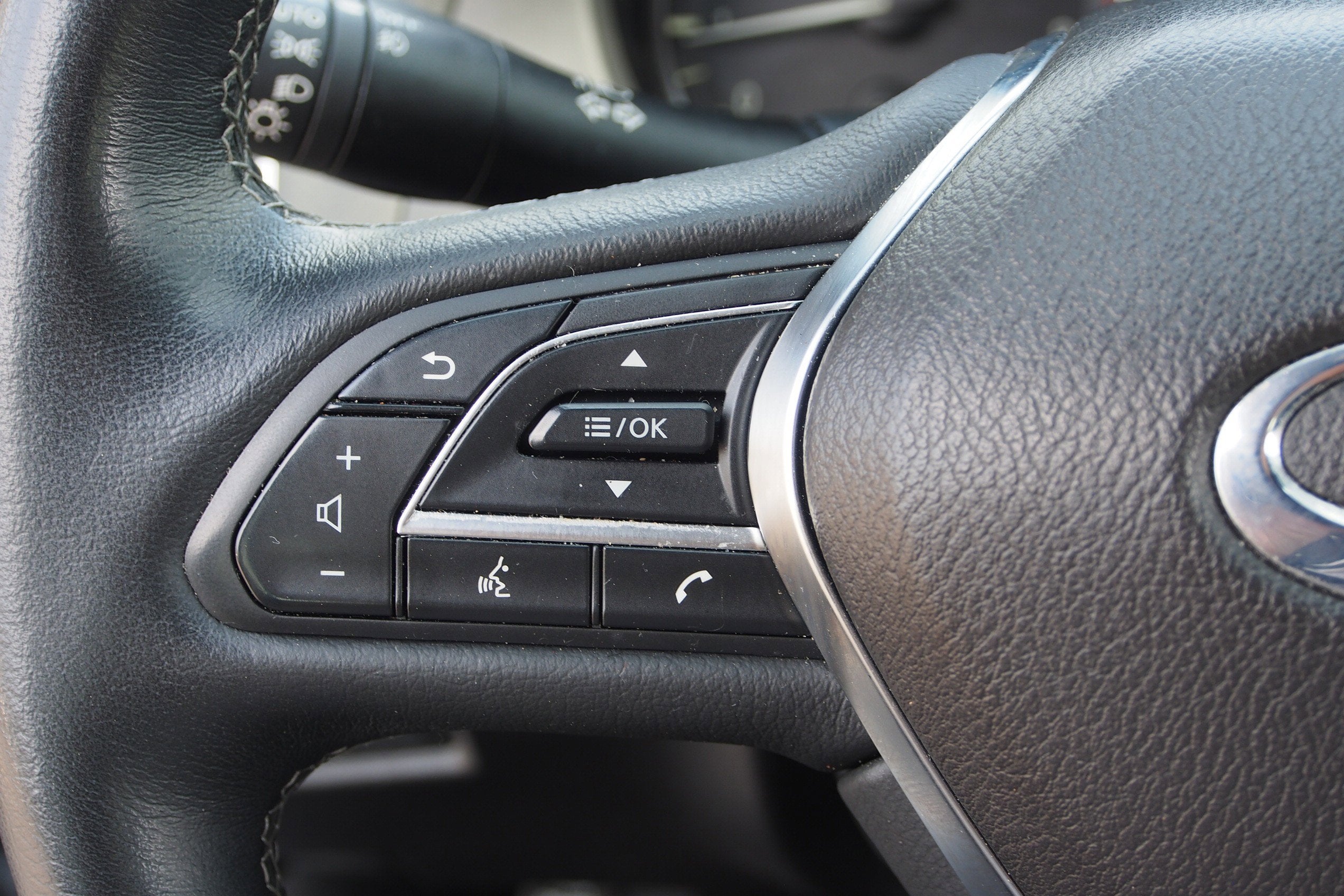 2023 INFINITI Q50 SENSORY