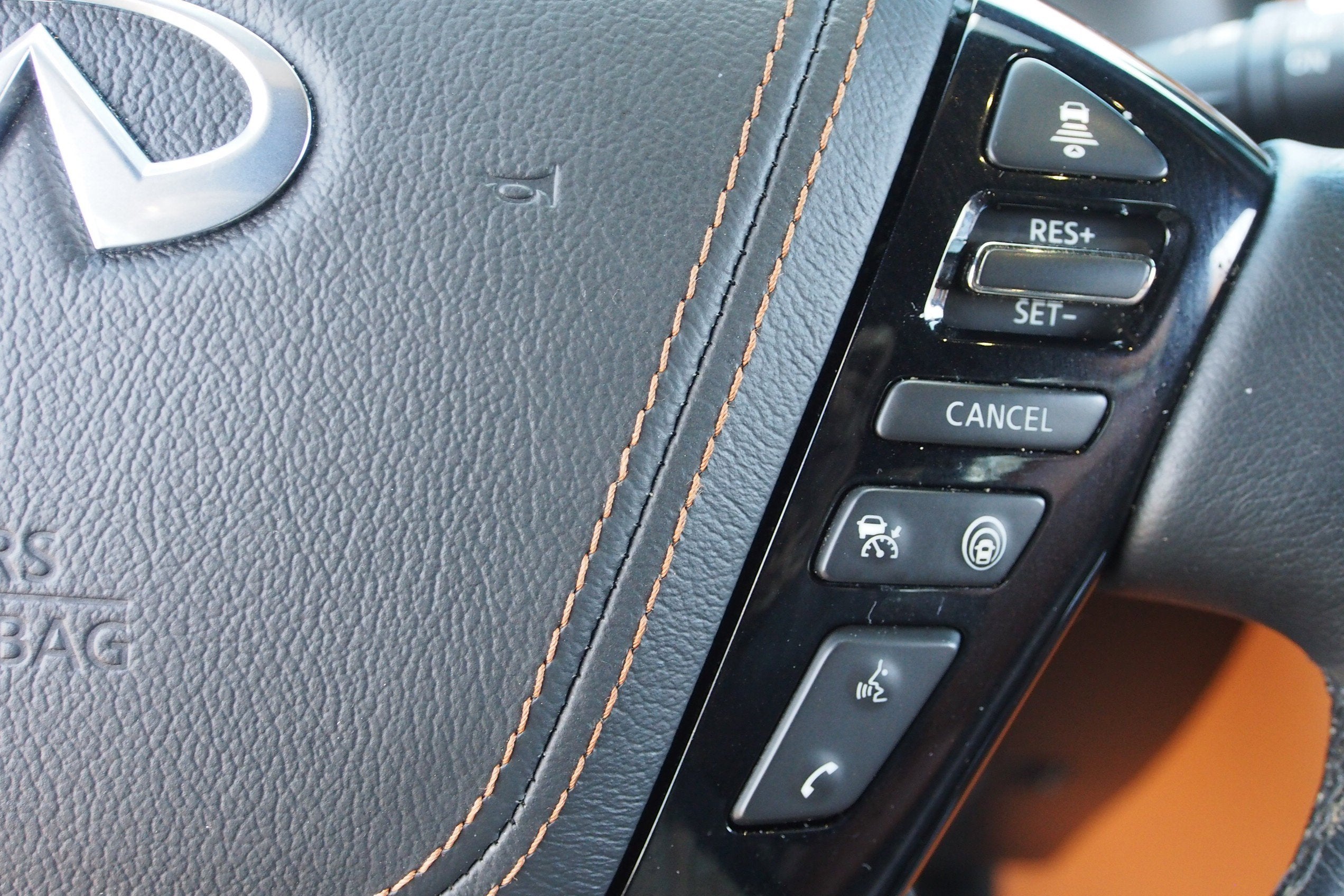 2024 INFINITI QX80 SENSORY