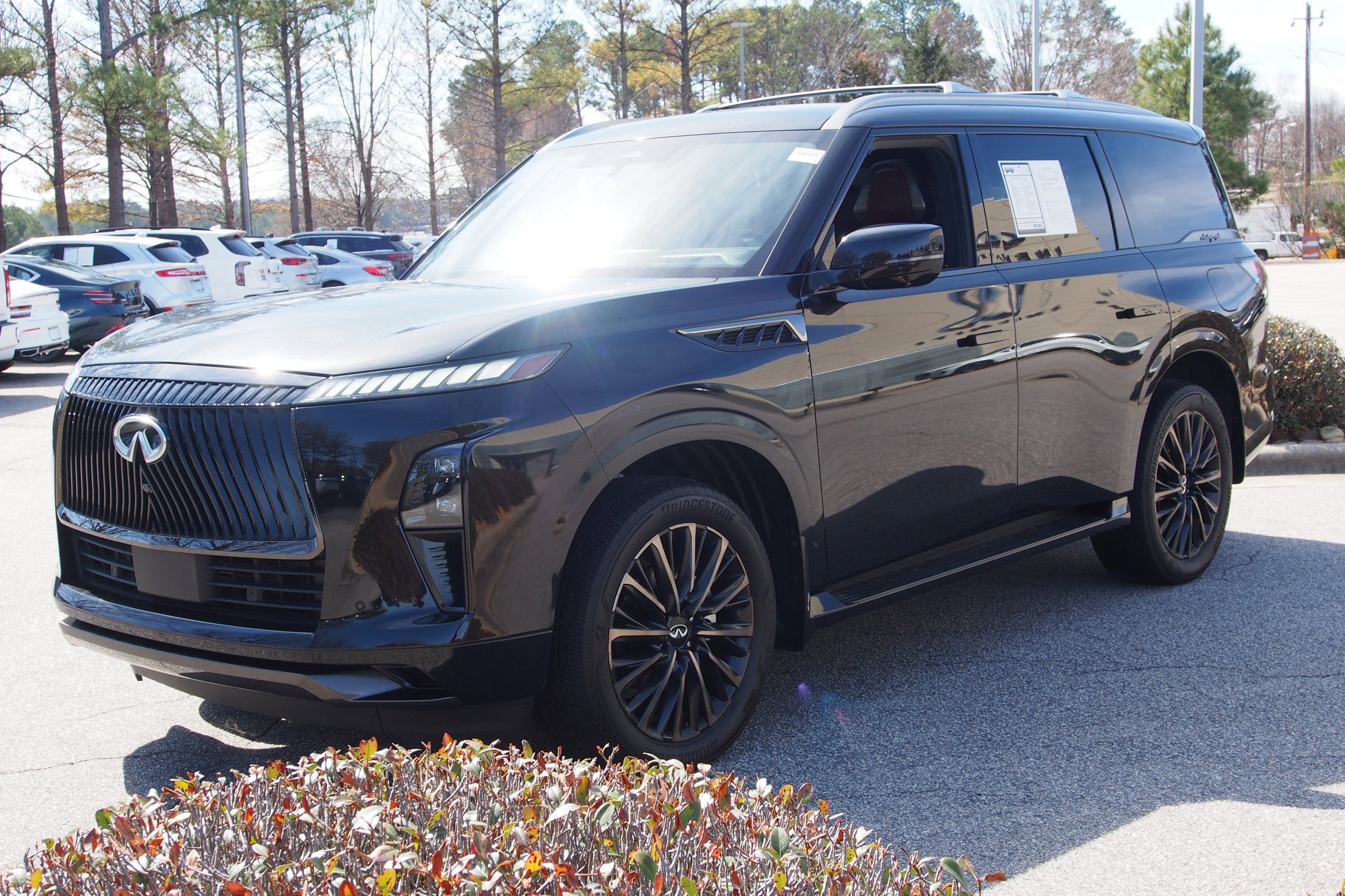 2025 INFINITI QX80 AUTOGRAPH