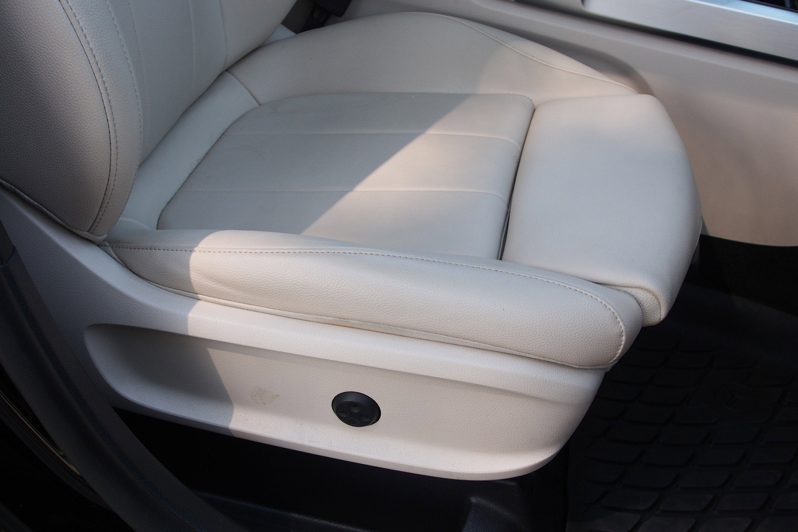 2023 Mercedes-Benz GLB GLB 250