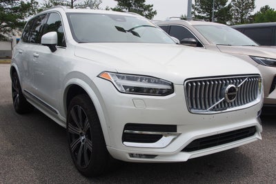 2024 Volvo XC90 Plus Bright Theme