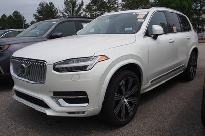 2024 Volvo XC90 Plus Bright Theme