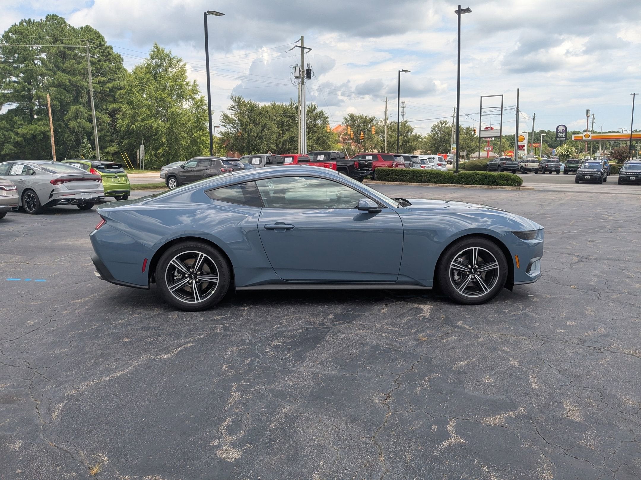 2025 Ford Mustang EcoBoost