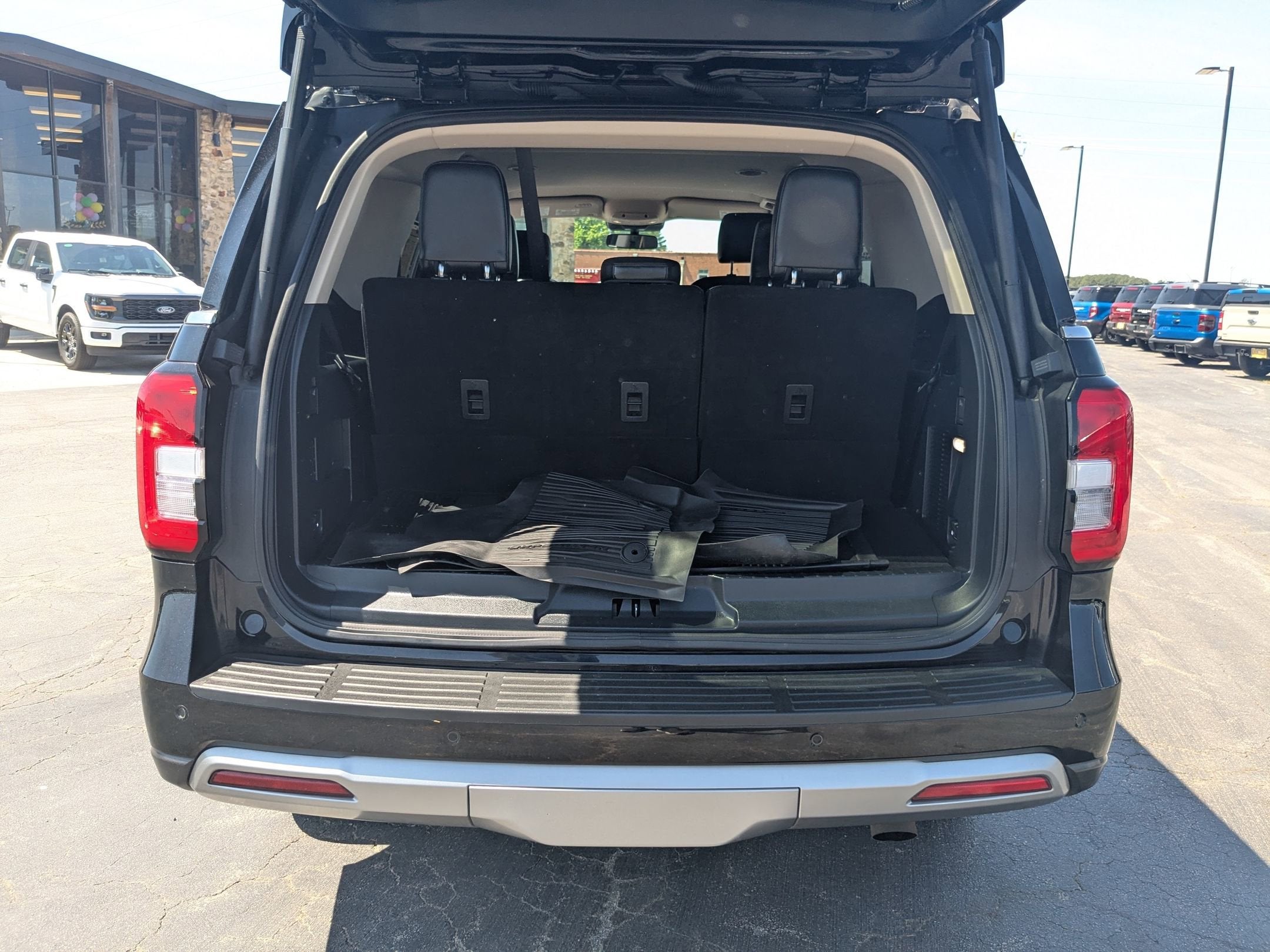 2024 Ford Expedition XLT