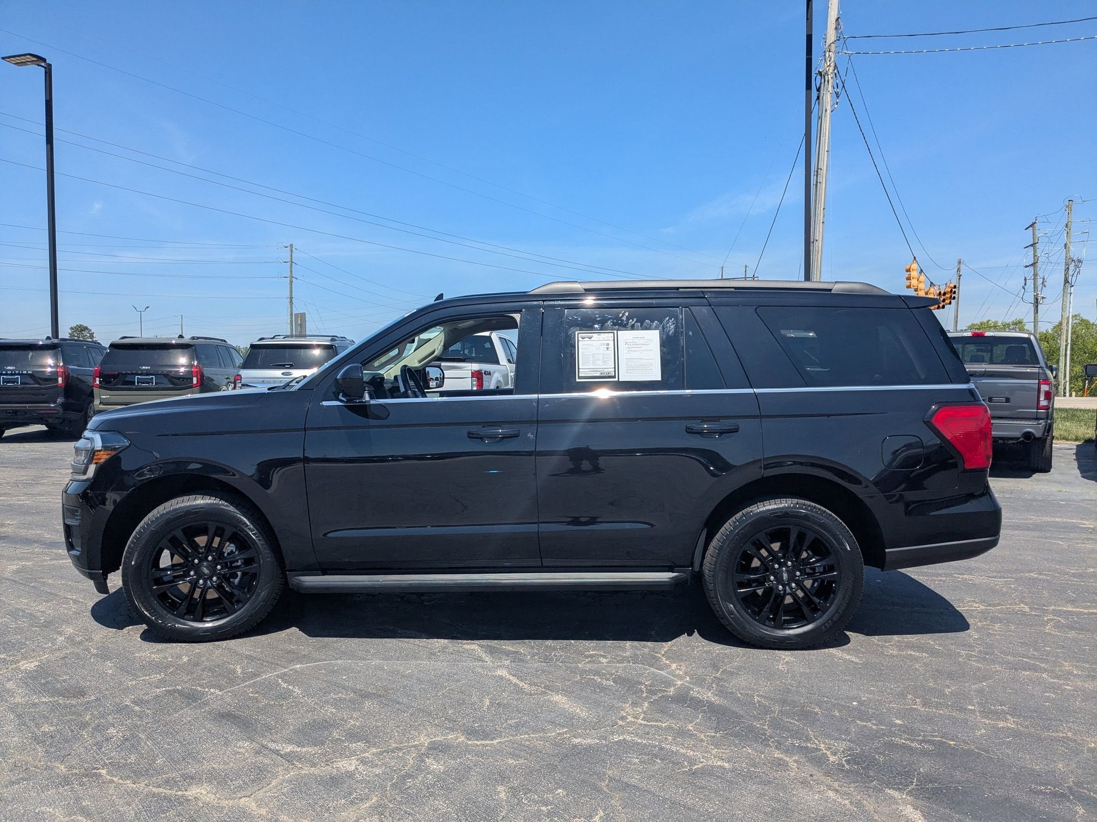 2024 Ford Expedition XLT