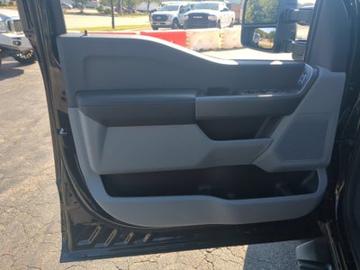 2027 Ford Super Duty F-250 SRW XLT