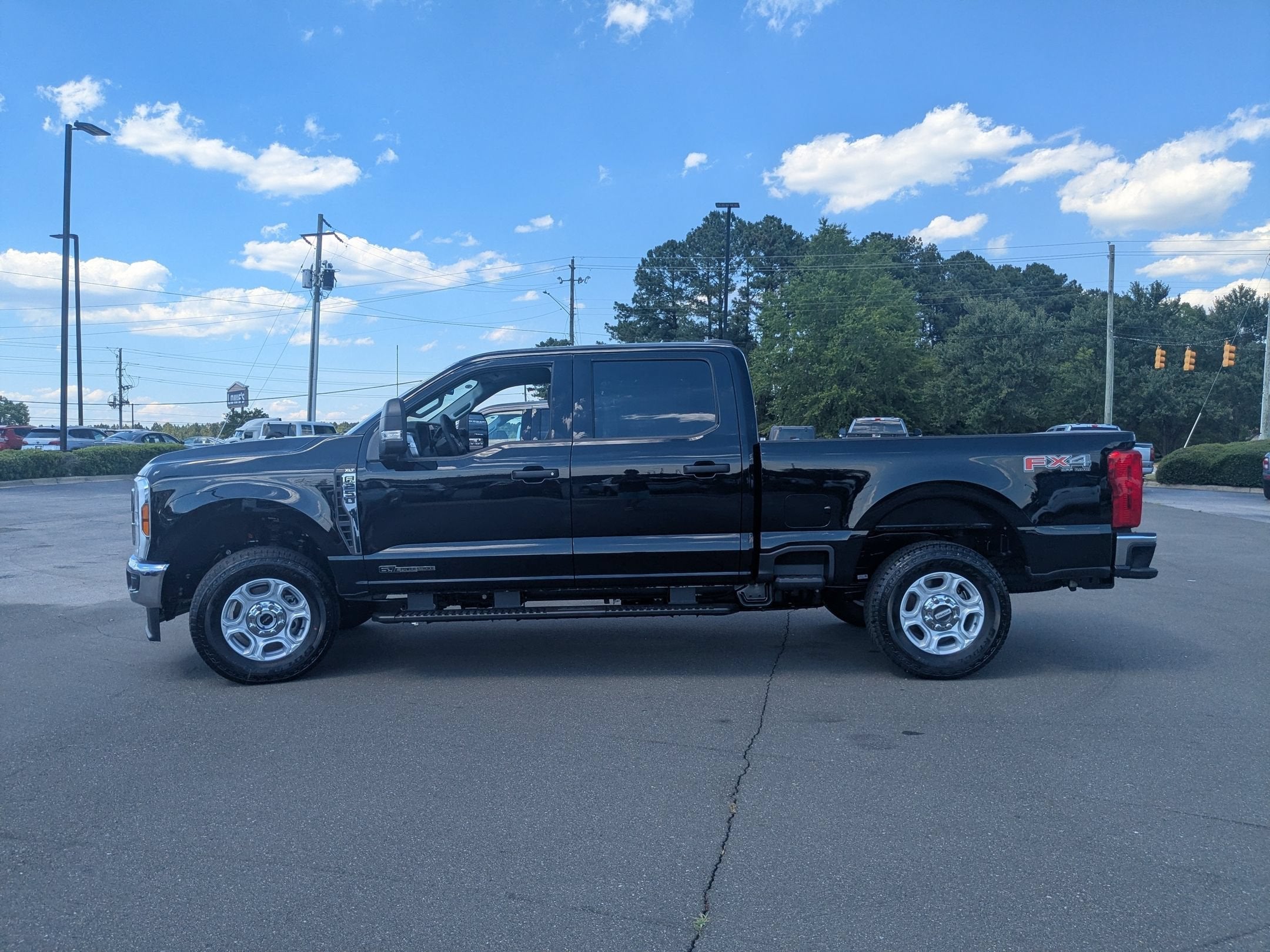 2026 Ford Super Duty F-250 SRW XLT