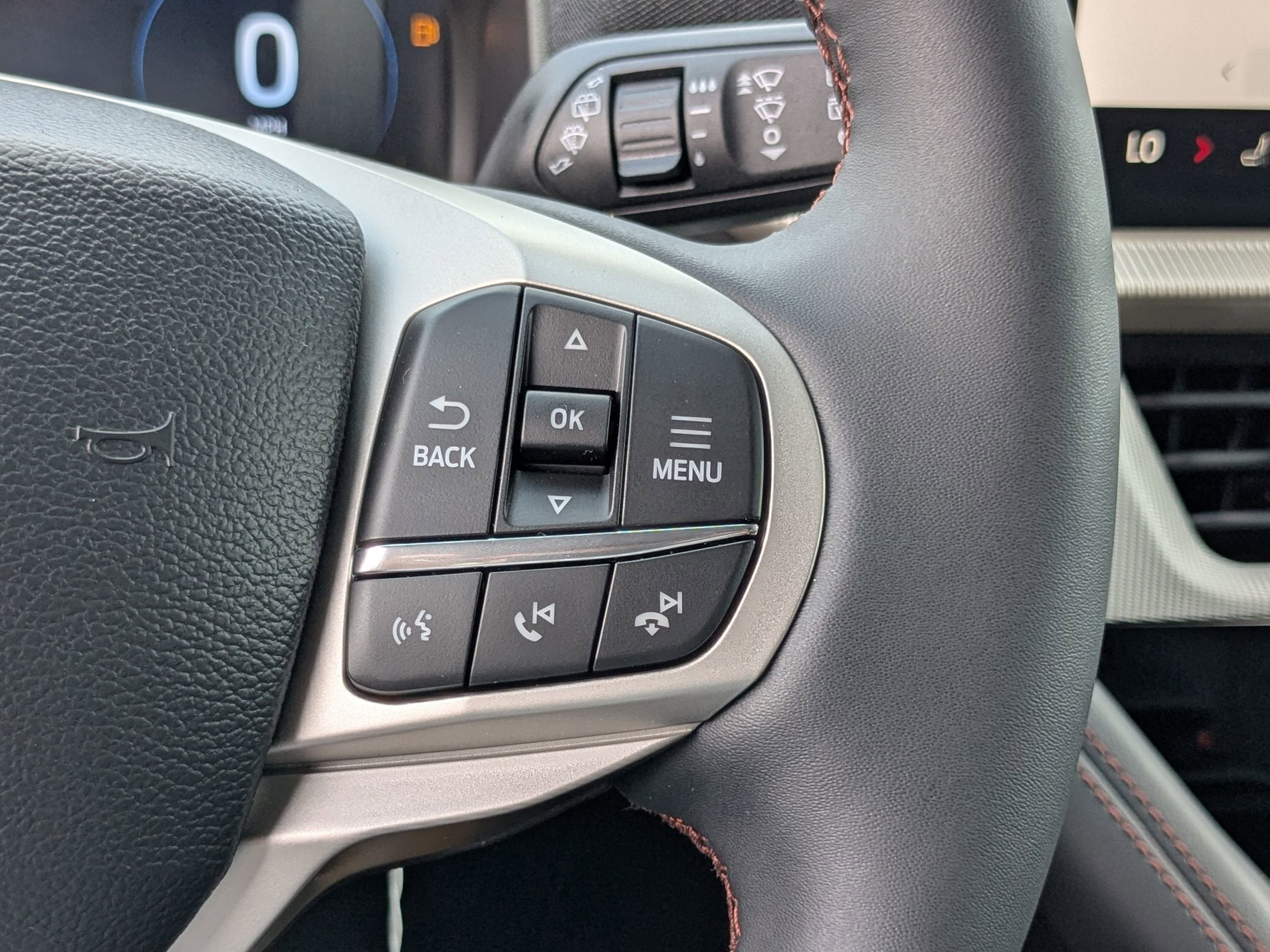 2025 Ford Explorer Active - Crossroads Courtesy Demo