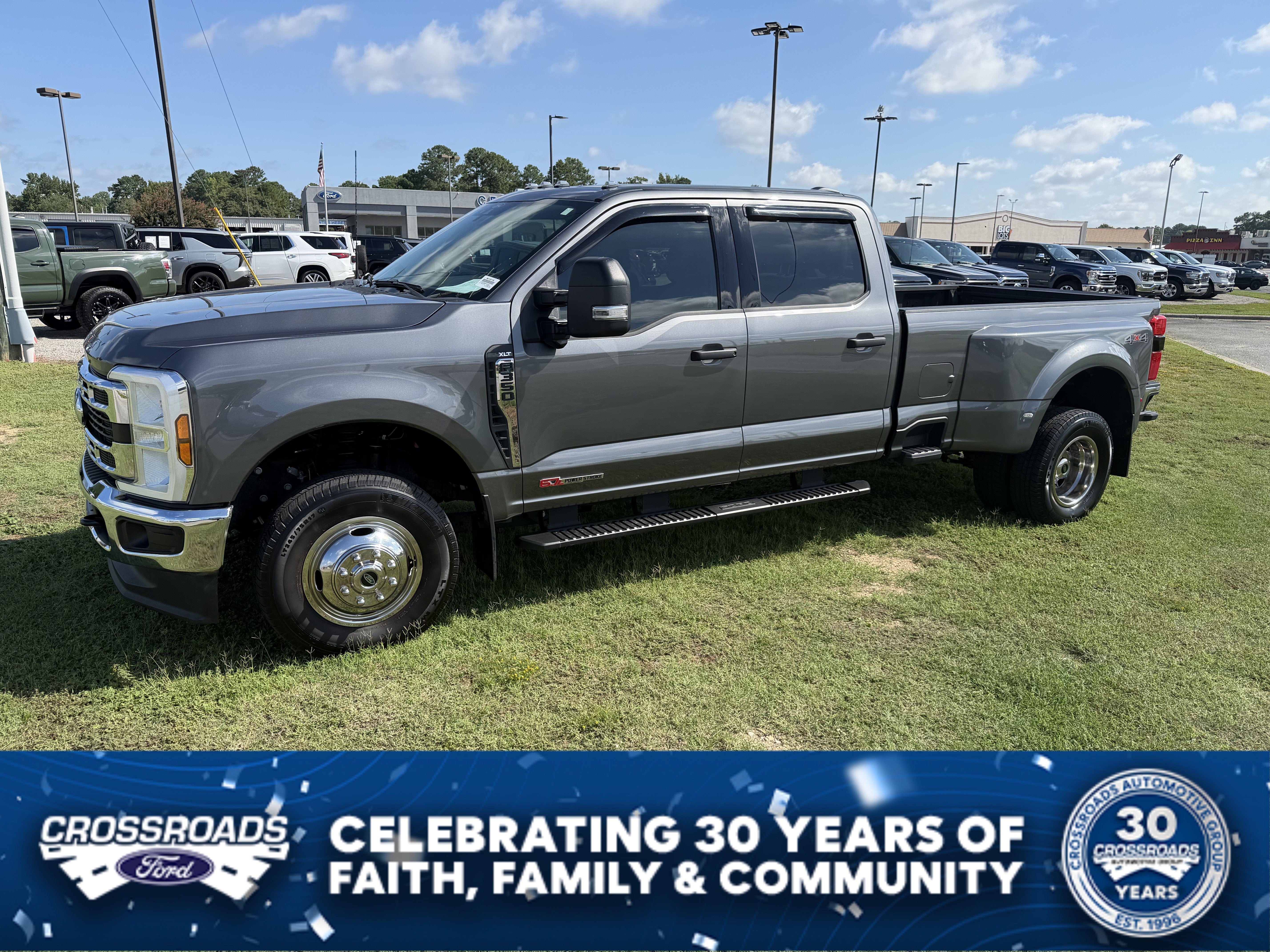 2025 Ford Super Duty F-350 DRW XLT