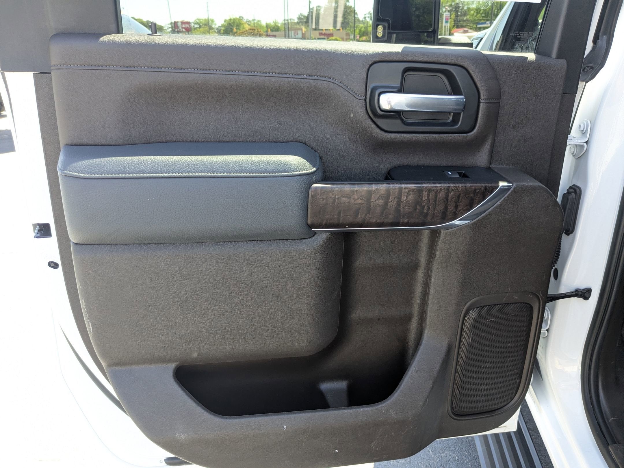 2023 GMC Sierra 2500HD Denali