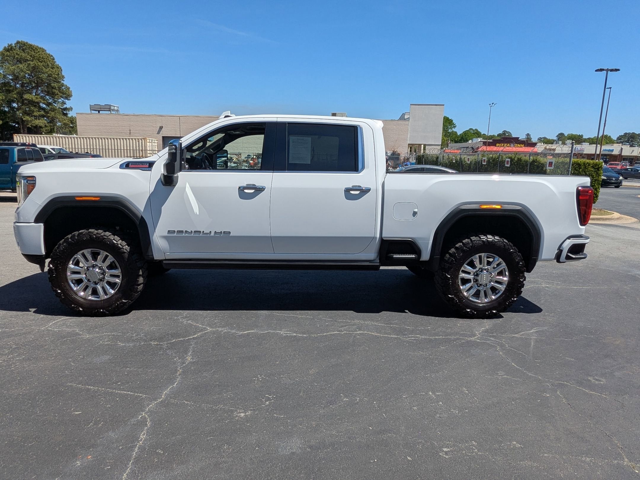 2023 GMC Sierra 2500HD Denali