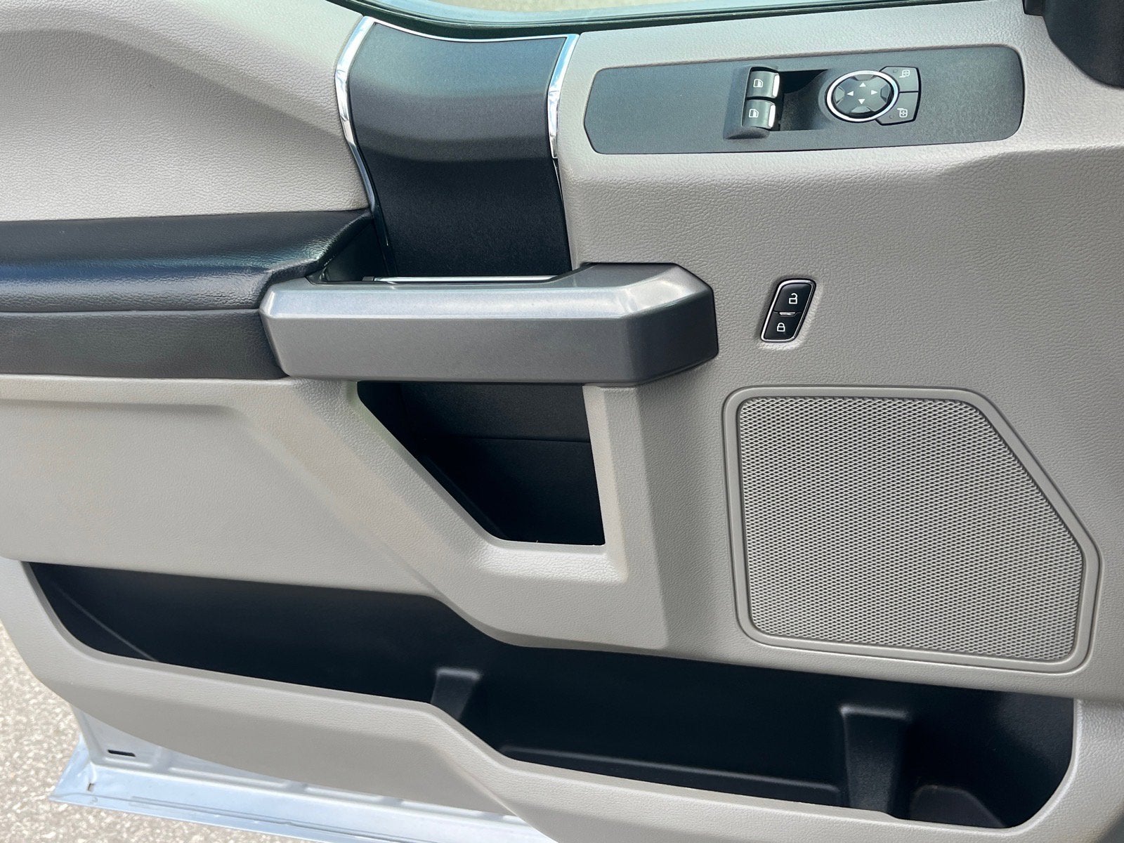 2020 Ford Super Duty F-450 DRW XLT DRW