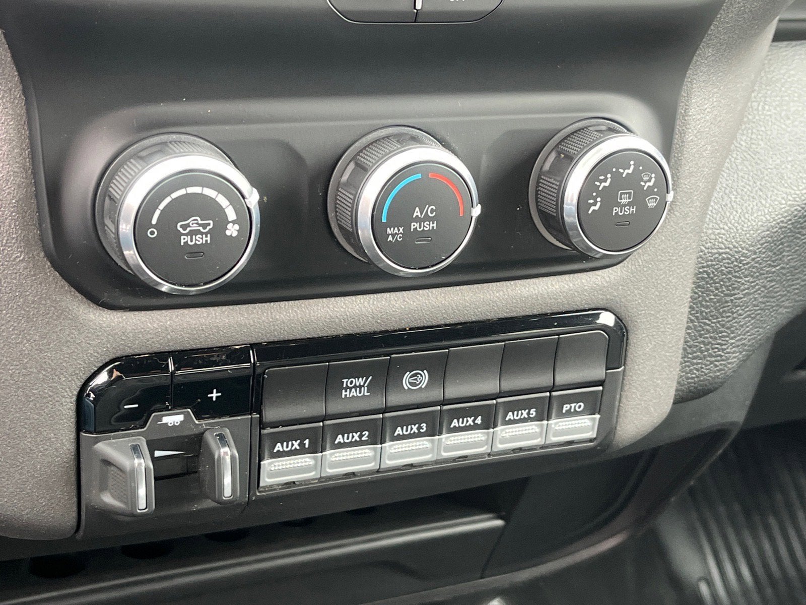 2023 RAM 5500 Chassis Cab Tradesman